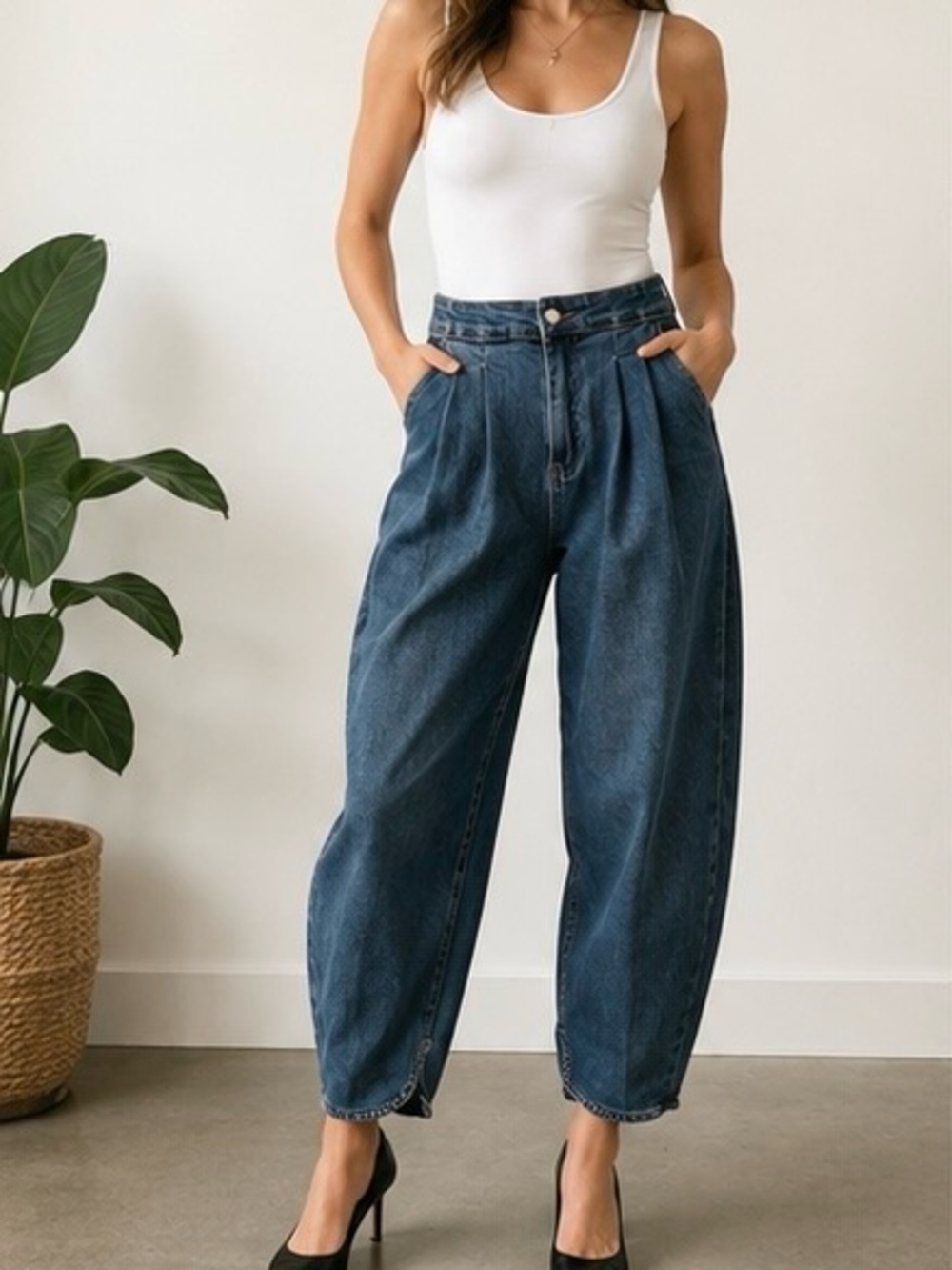 NWT Peekskill Barrel Jeans High Rise Pleated Petal Hem Size S